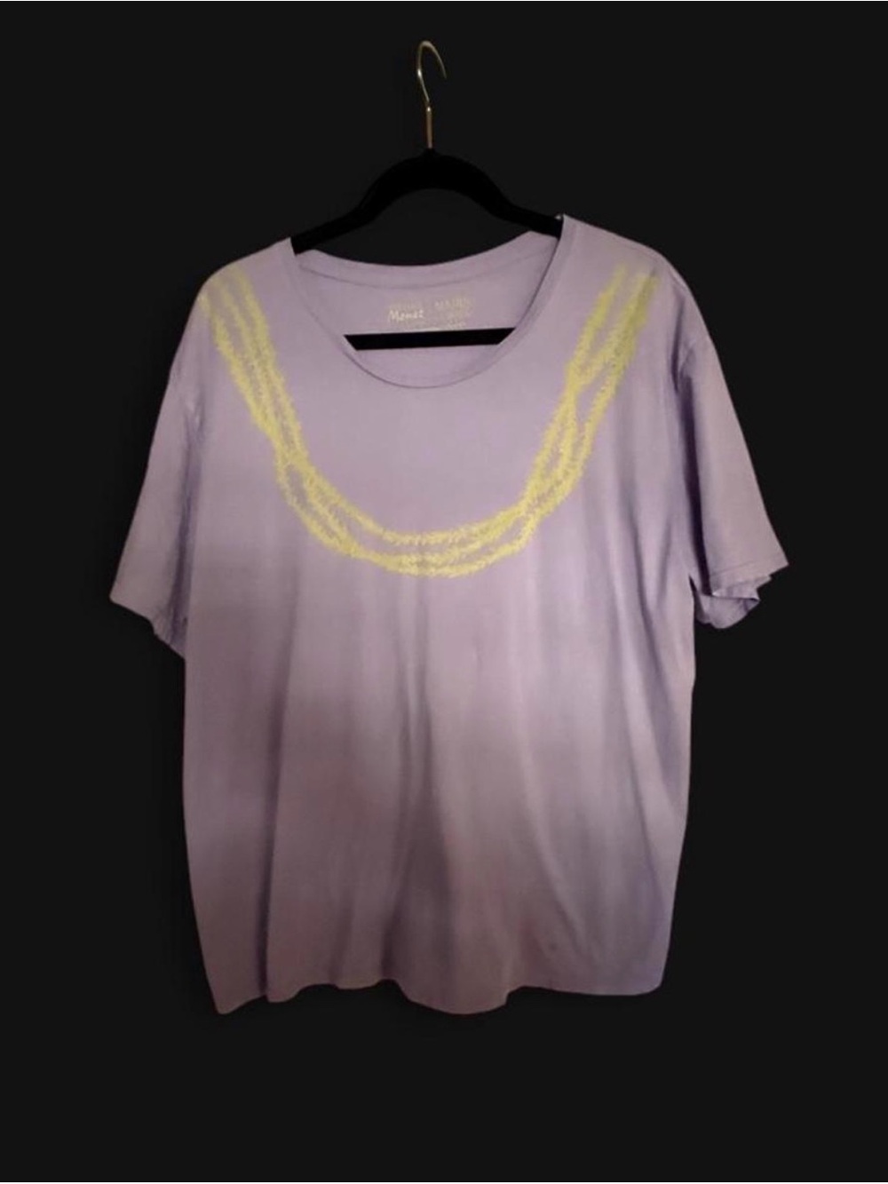 mahina Light Gray Short Sleeve Crewneck Tee with Neon Yellow Print